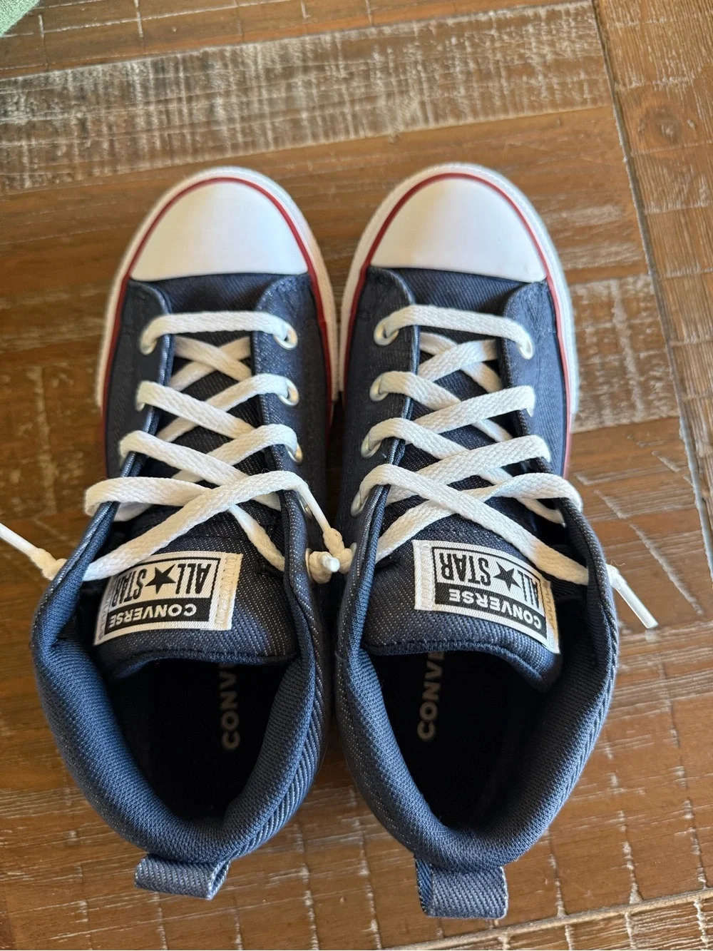Converse classic low